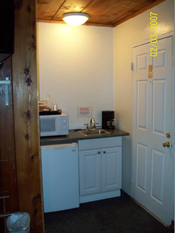 Lakeshore Lodge Wofford Heights Bagian luar foto